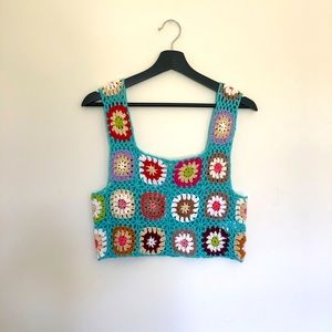 Altar’d State sleeveless crochet crop top size small